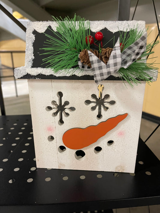 Snowman Box Accent Shade